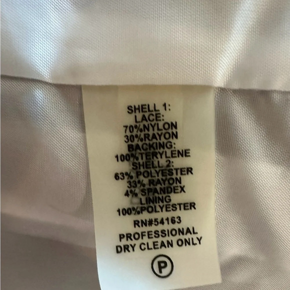 Calvin Klein white lace & cream sheath dress belted size 4 - Picture 6 of 7